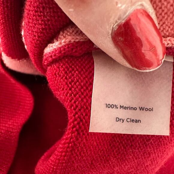 Talbots Sweater Vest Sz L Red Argyle Italian Merino Wool Button Academia Preppy - Picture 6 of 7